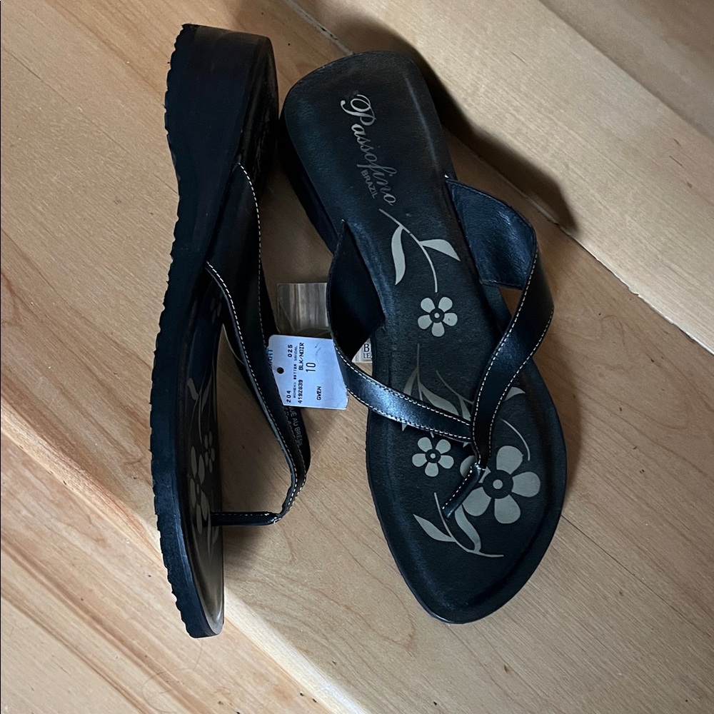 Black Floral Wedge Flip Flops - Women's